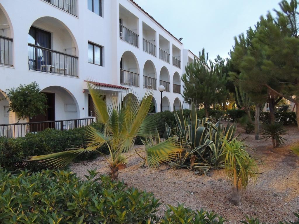 Apartamentos Sal Rossa Ibiza Bagian luar foto