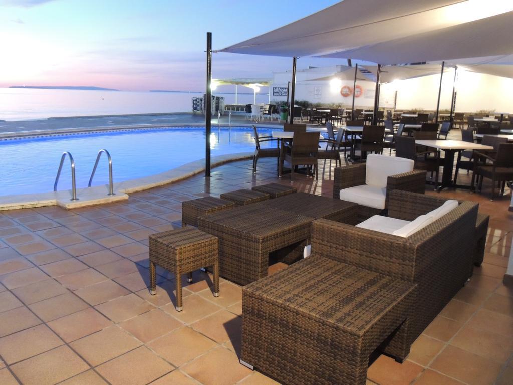 Apartamentos Sal Rossa Ibiza Bagian luar foto