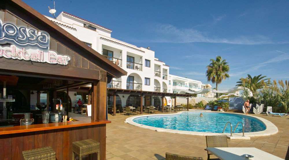 Apartamentos Sal Rossa Ibiza Bagian luar foto